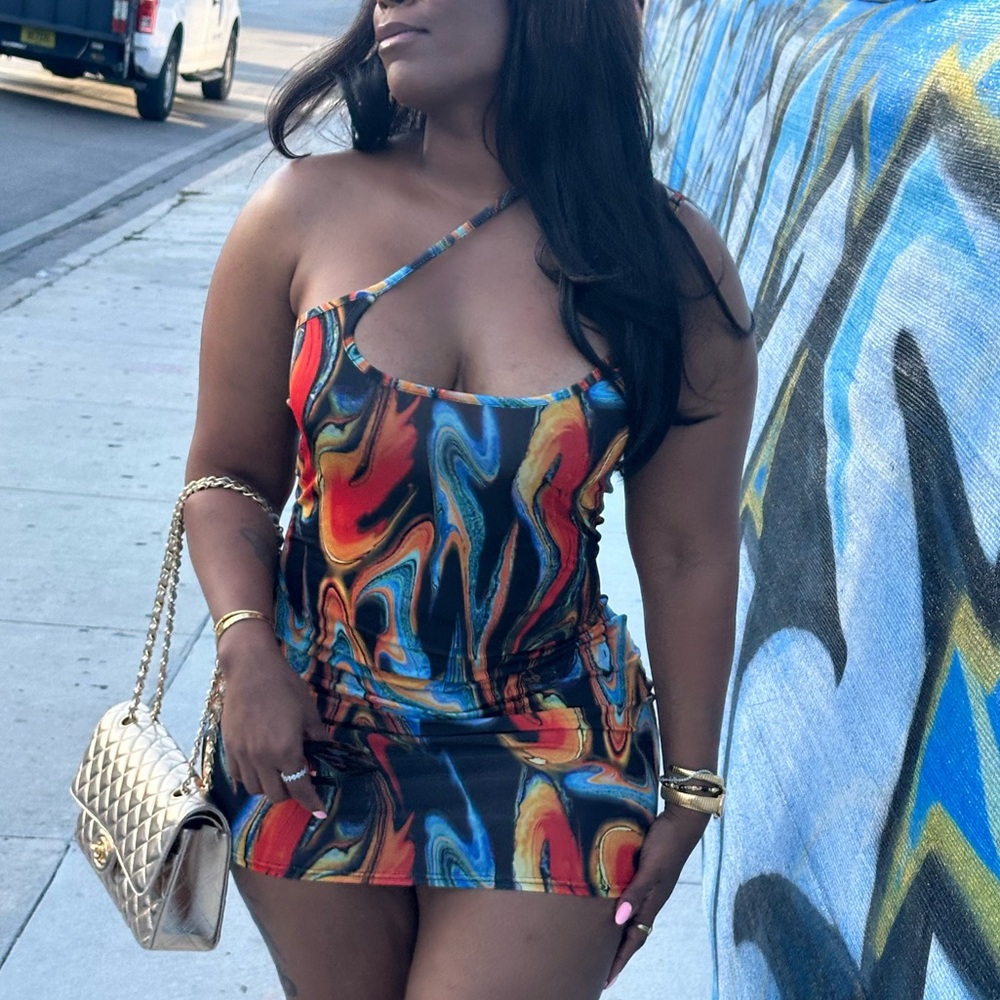 PrettyLittleThing Multicolor Swirl Mini Dress